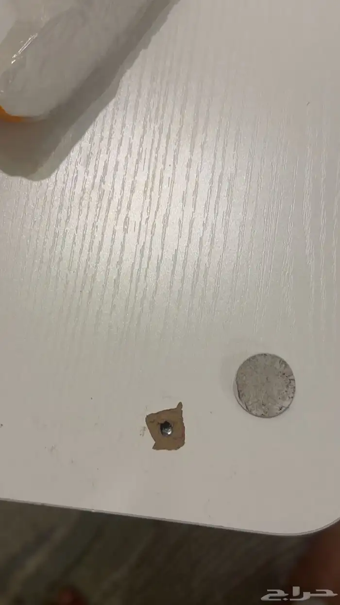 طاوله قيمنق ابيض 1