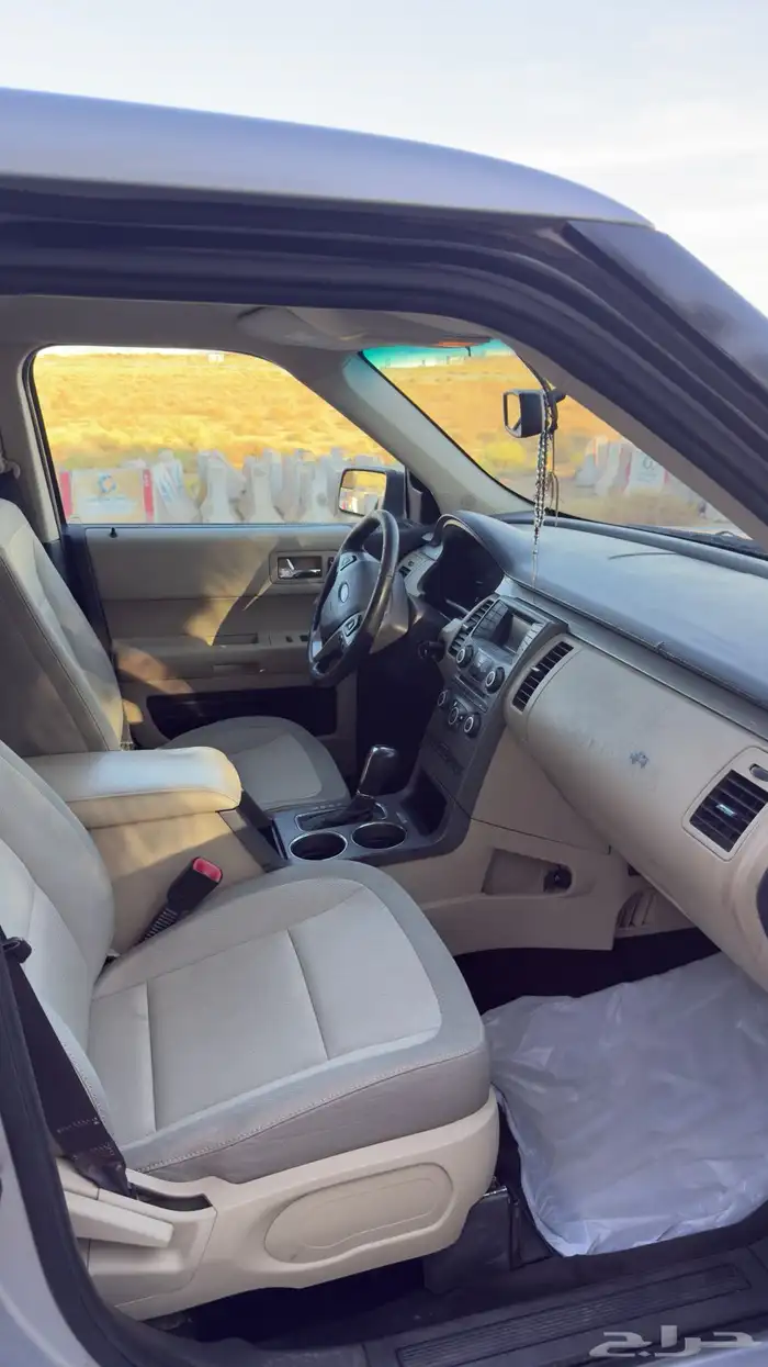 فورد فلكس 2013 فل كامل بدون فتحه 4