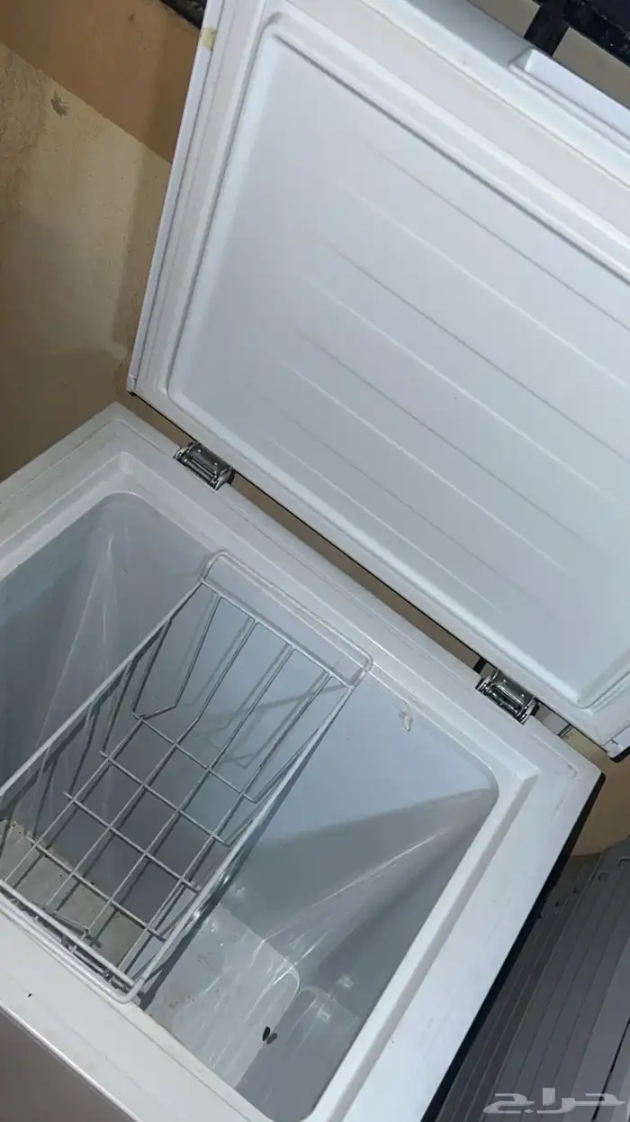 للبيع ثلاجه مكيف فريزر 4