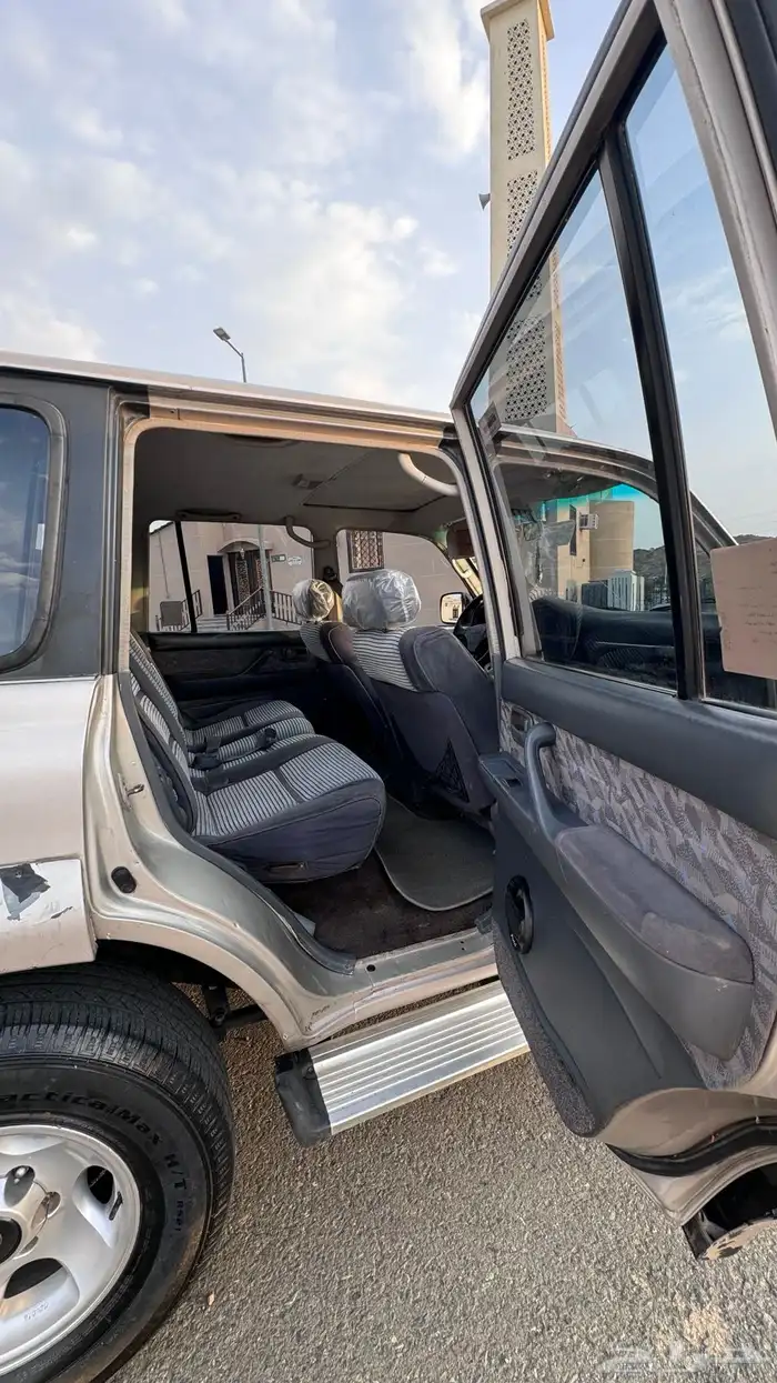 صالون فكس ار للبيع او البدل 4