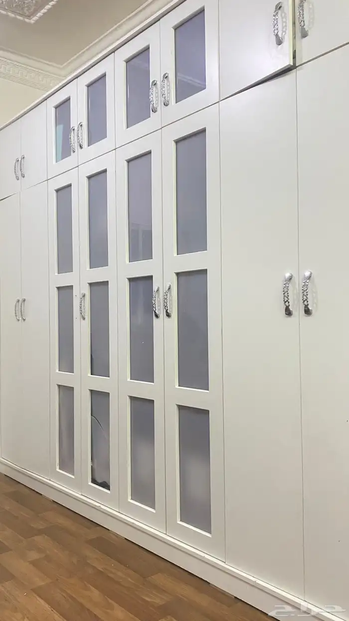 دولا ملابس 0