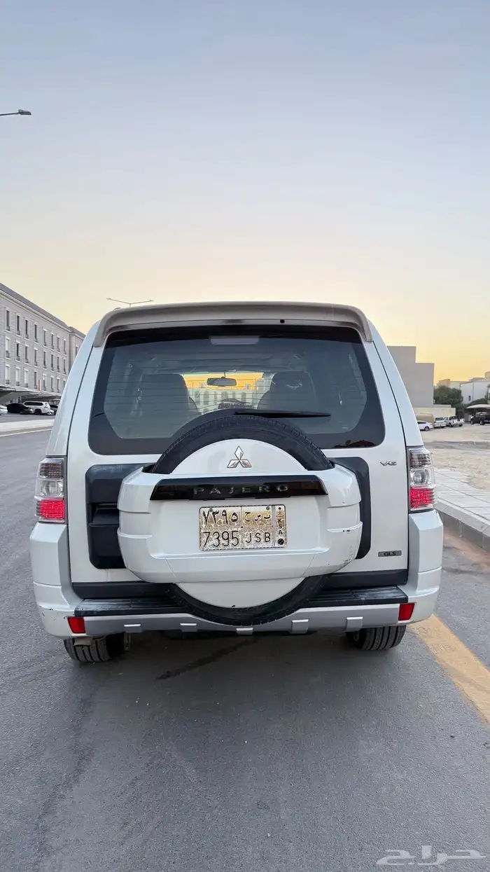 مستبيشي باجيرو 2010 20