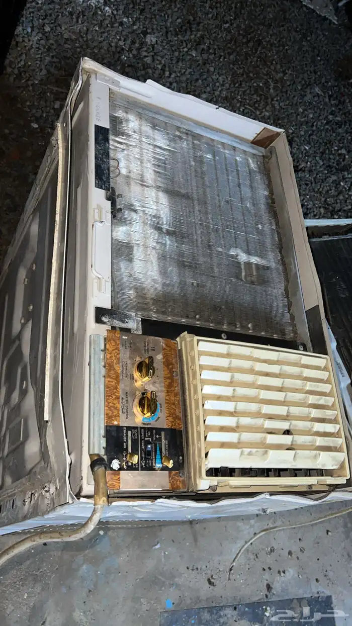 اثاث او كل حاجة لحالها   مع دولاب مطبخ 4 في 6 تقريبا 1