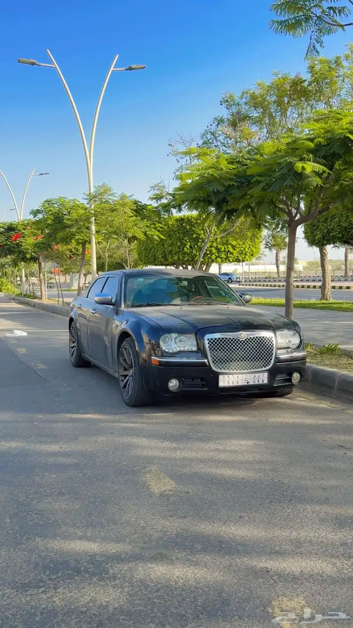 كرايسلر 8 سلندر موديل 2006 0