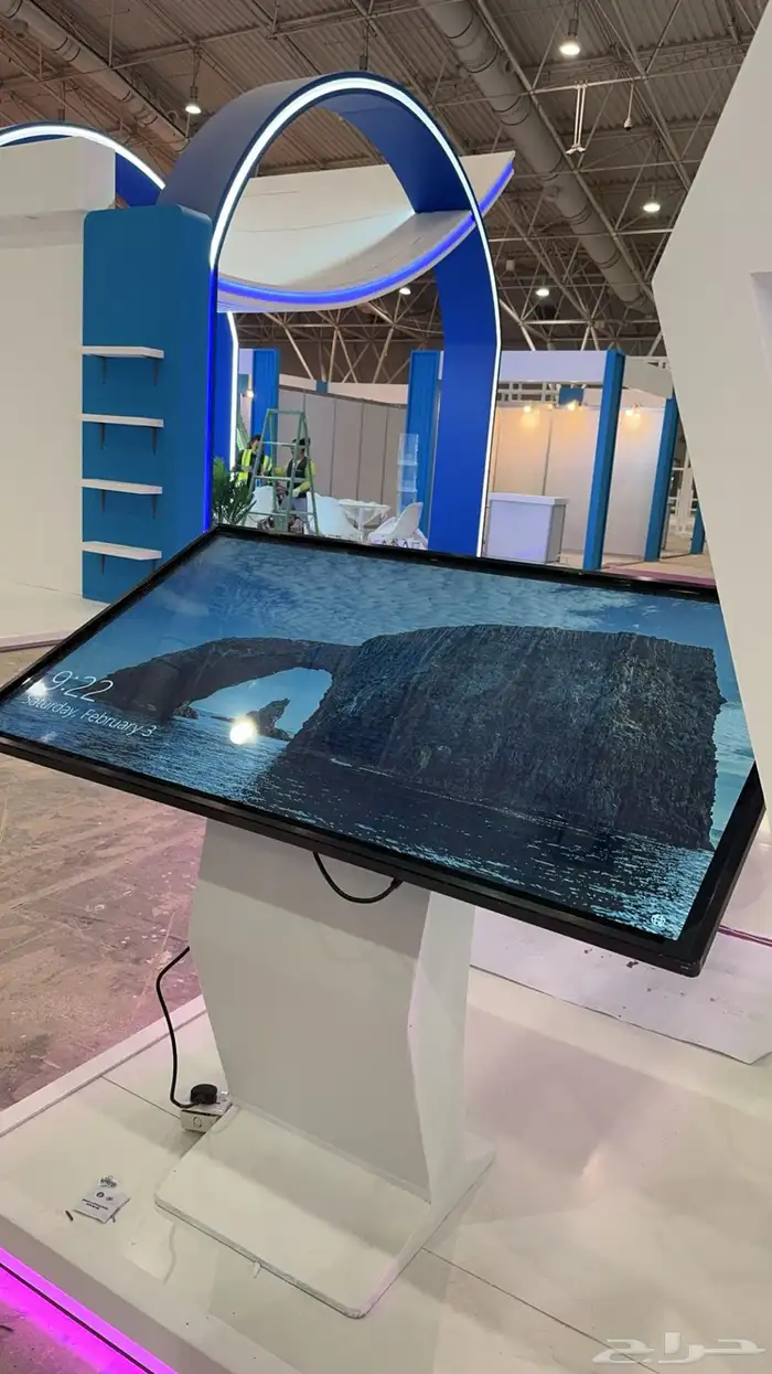 تأجير شاشة 18