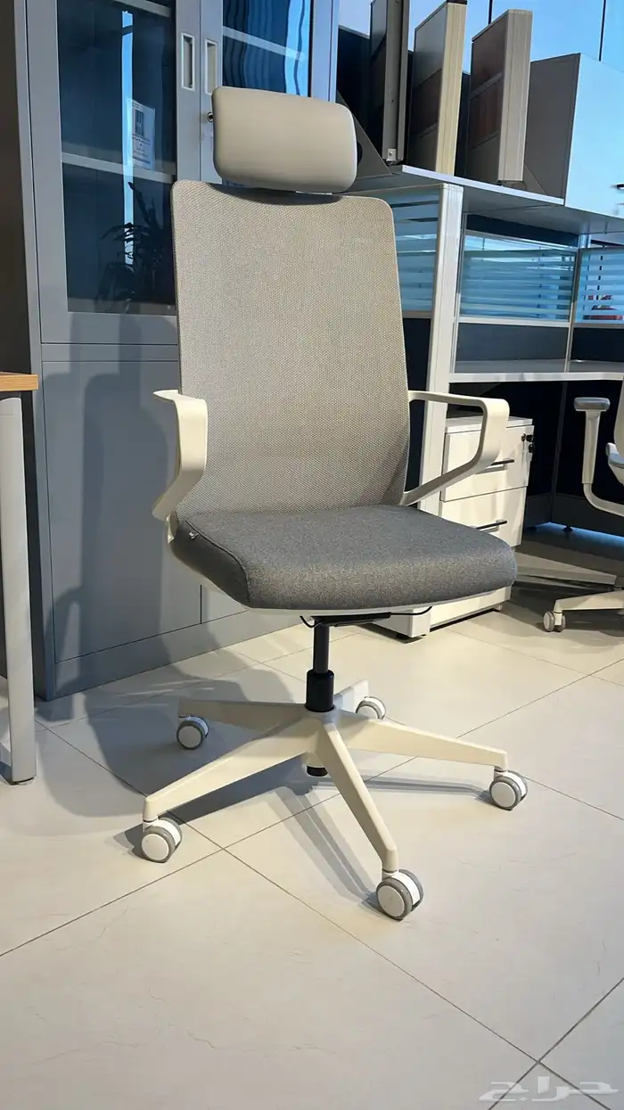 كرسي مكتبي مريح ضهر عالي مسند للراس 7