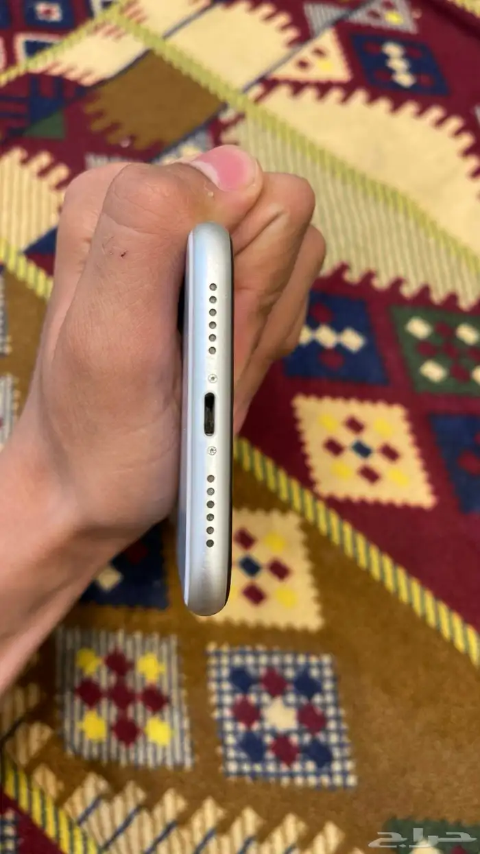 ايفون 11 للبيع 6