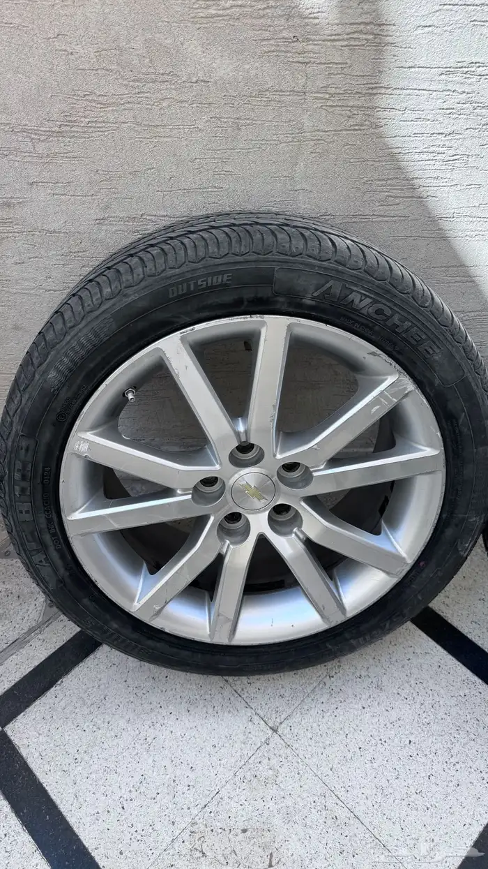 ثلاث جنوط كابرس 2016 اصلي 1