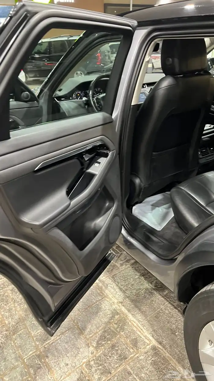 رنج روفر ايفوك 9