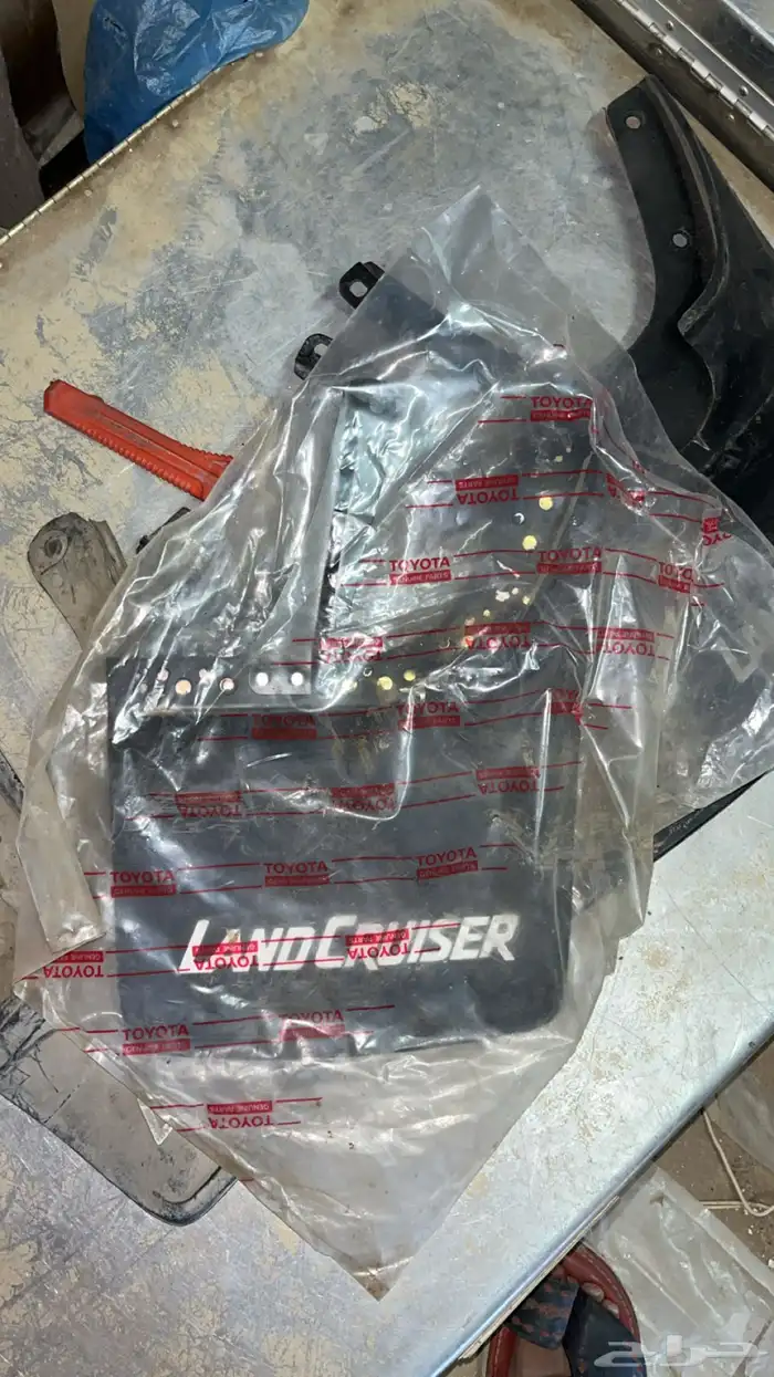 نسافات لاند كروزر صالون 85 بأكياس الوكاله 0