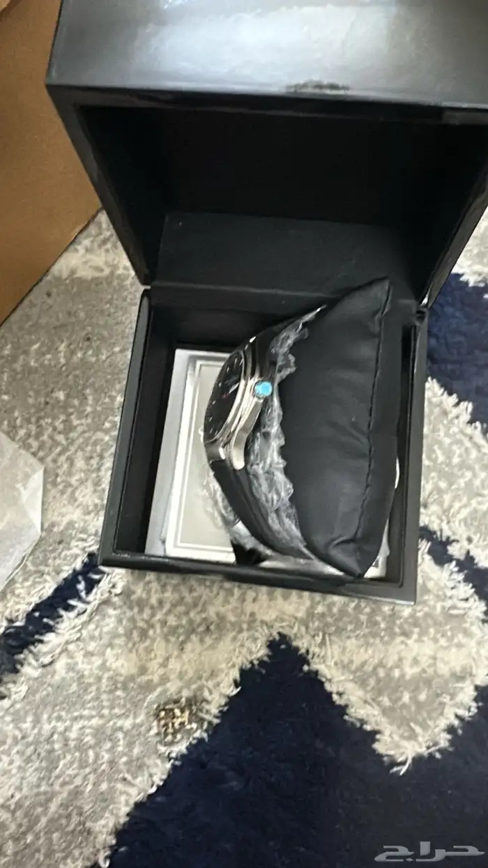 ساعه للبيع سويسريه جديده 5