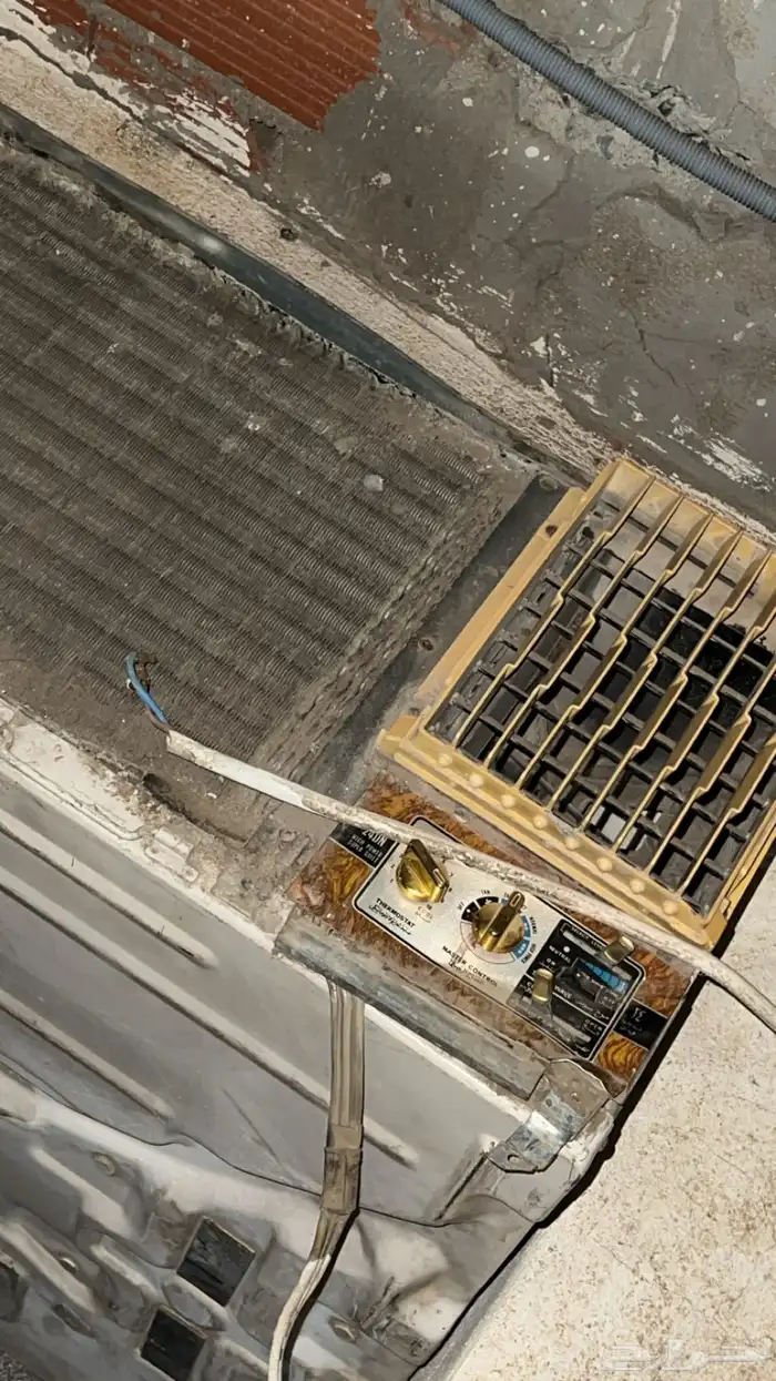 اثاث او كل حاجة لحالها   مع دولاب مطبخ 4 في 6 تقريبا 4