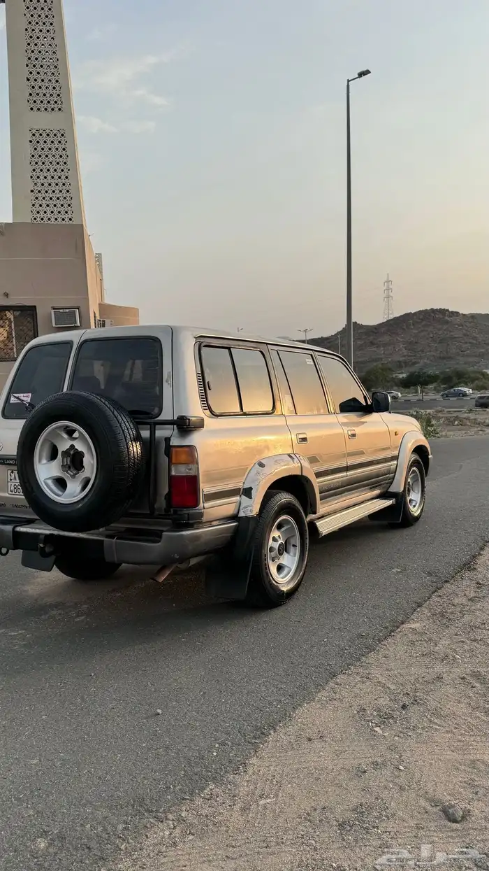 صالون فكس ار للبيع او البدل 5