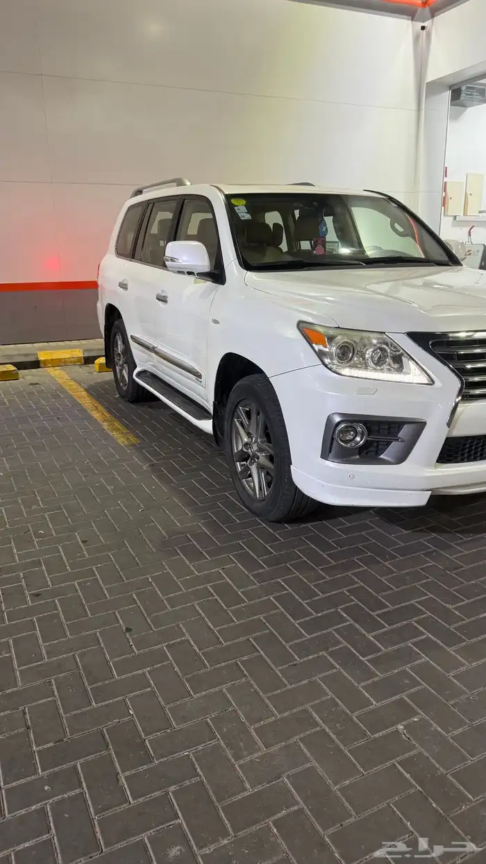 للبيع لكزز 2009 2