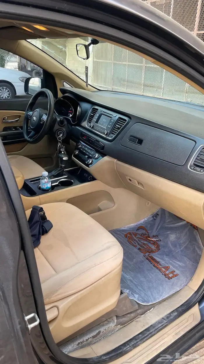 كيا كرنفال 6