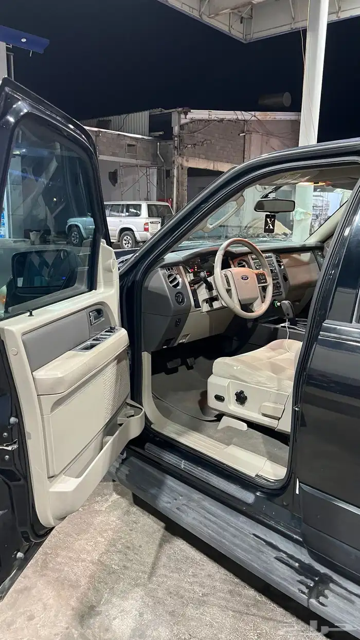 جمس فورد اكسبيديشن 2010 11