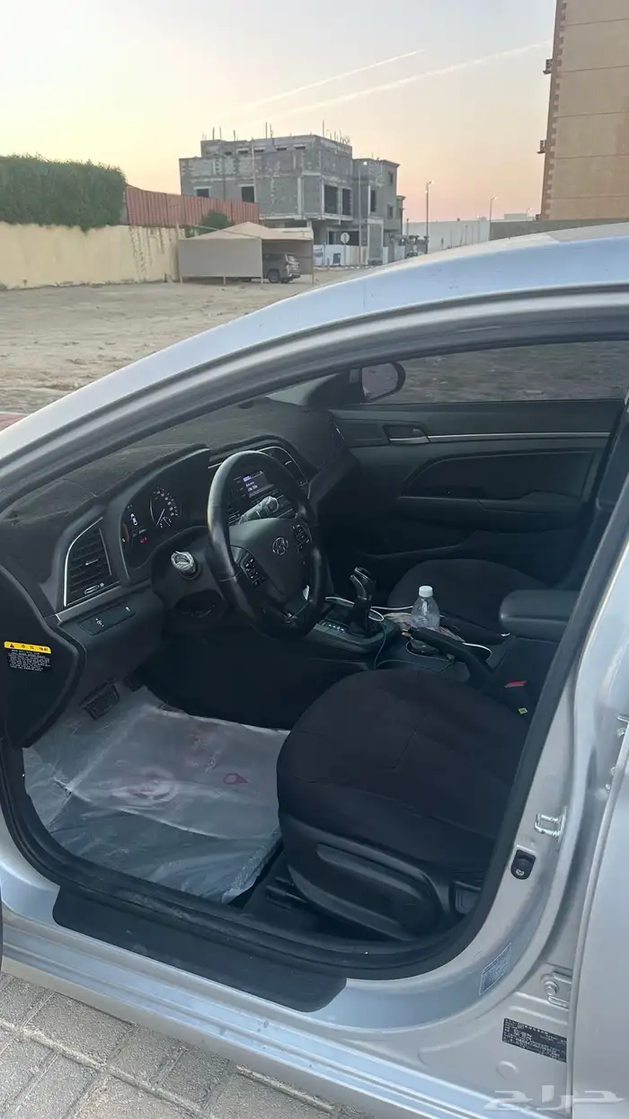 افانتي 2018 فضي ( ديزل ) 8