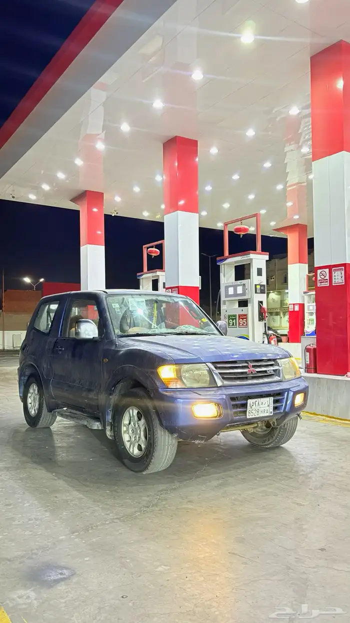 باجيرو 2001 للبيع ب 13500 وقابل للتفاوض للصامل 37