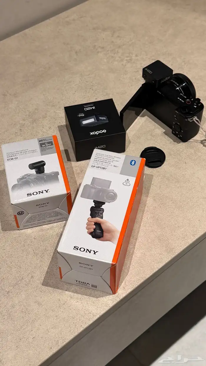 كاميرا سوني Zv-E10 استخدام نظيف مع فلاش 7