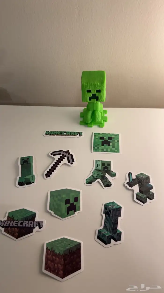 شخصيه تعليقة ان فغر او لعبه ماينكرفت 1