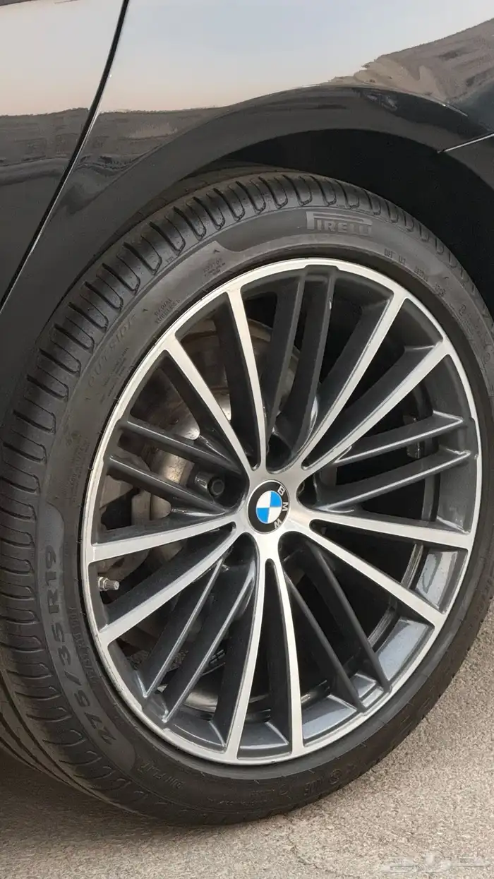 bmw 520i 2023 سيارة نظيفة بسعر خاص 7