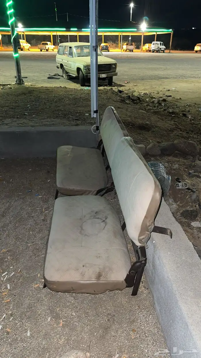 مقاعد صالون 1984 0