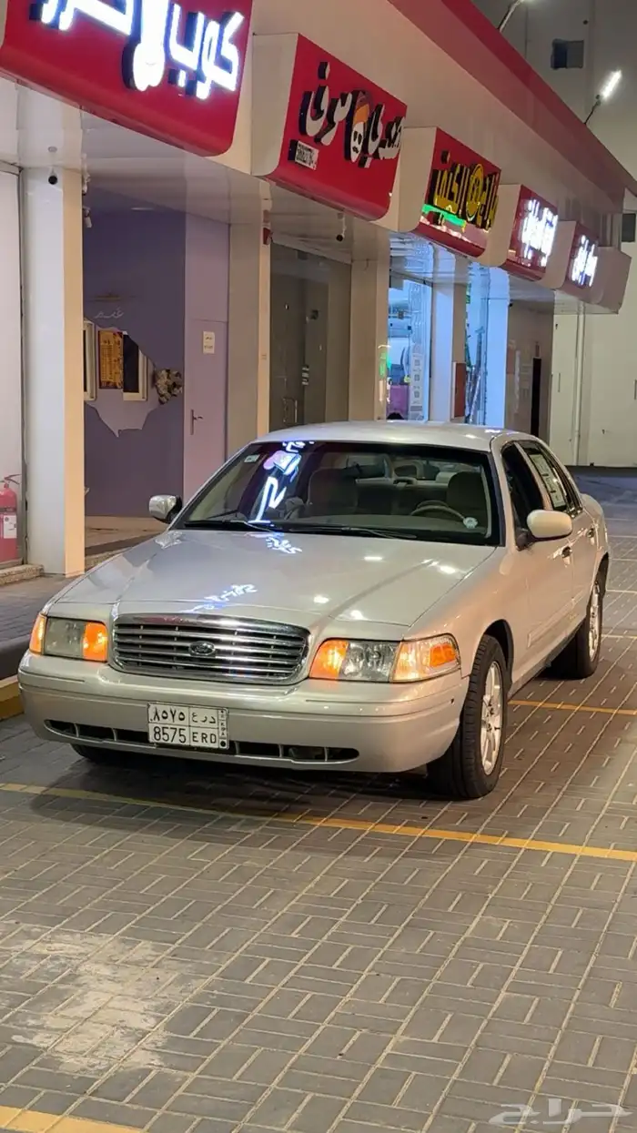 فورد فكتوريا 15