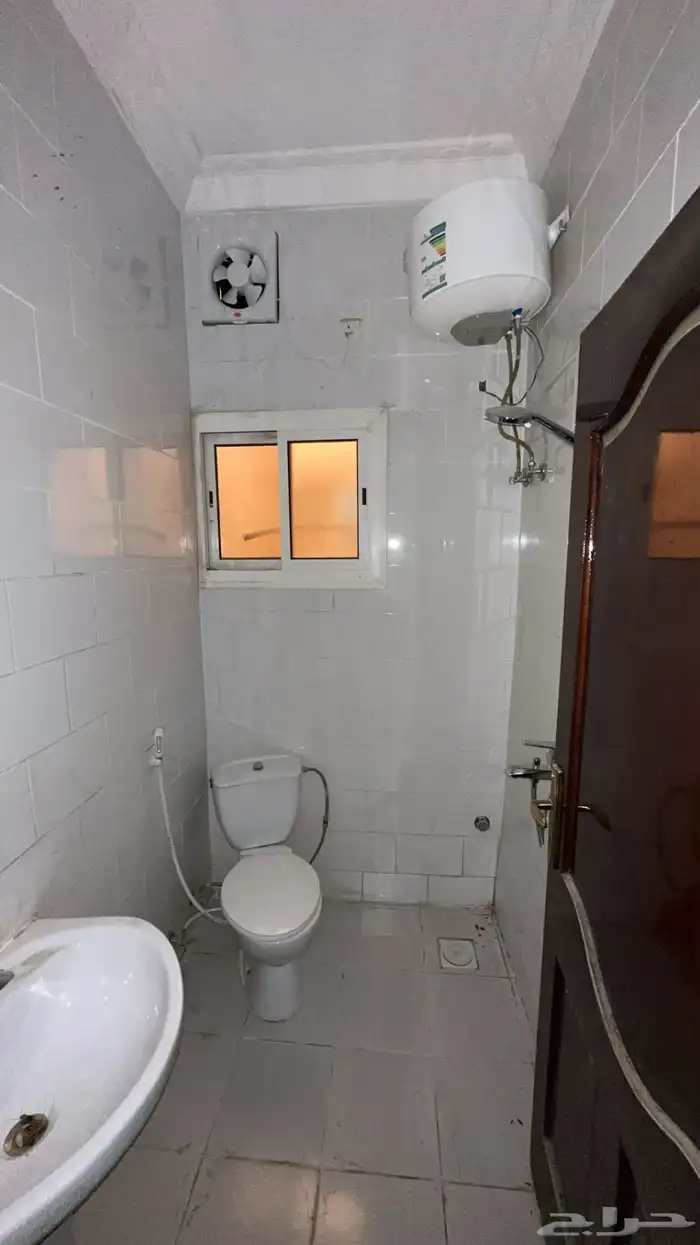 شقة مكونة من 3 غرف سكن عمال للإيجار-شوران مقابل البنك الاهلي 15