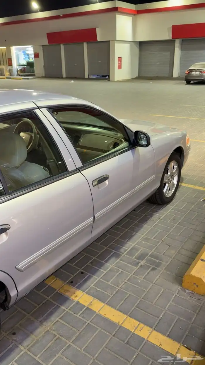 فورد فكتوريا 14