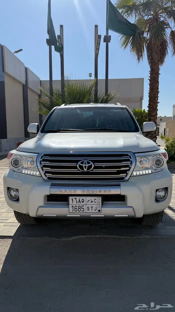 لاندكروزر GXR3 V8 ستيني ( نظيف ) 0