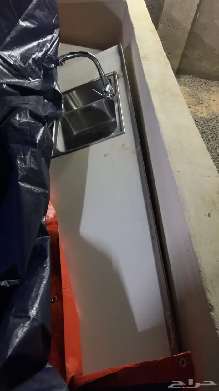 اثاث او كل حاجة لحالها   مع دولاب مطبخ 4 في 6 تقريبا 10