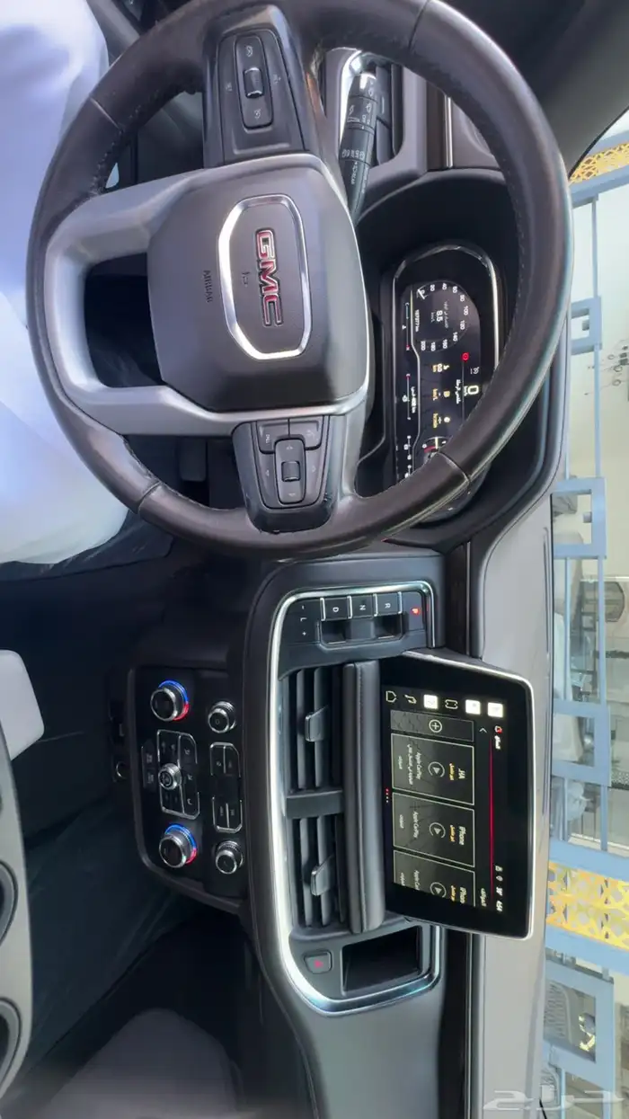 للبيع جي ام سي يوكن نظيف SLE 2022 28