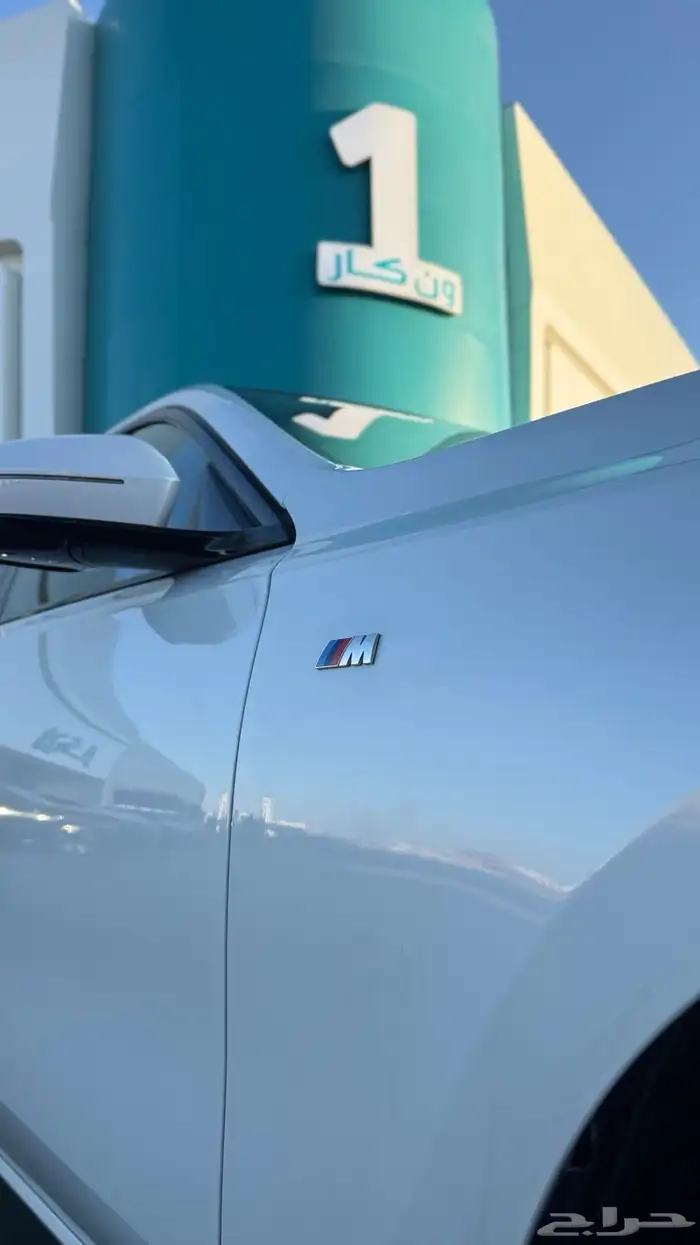 BMW 2026 I735 فل كامل سكاي لاونج 2