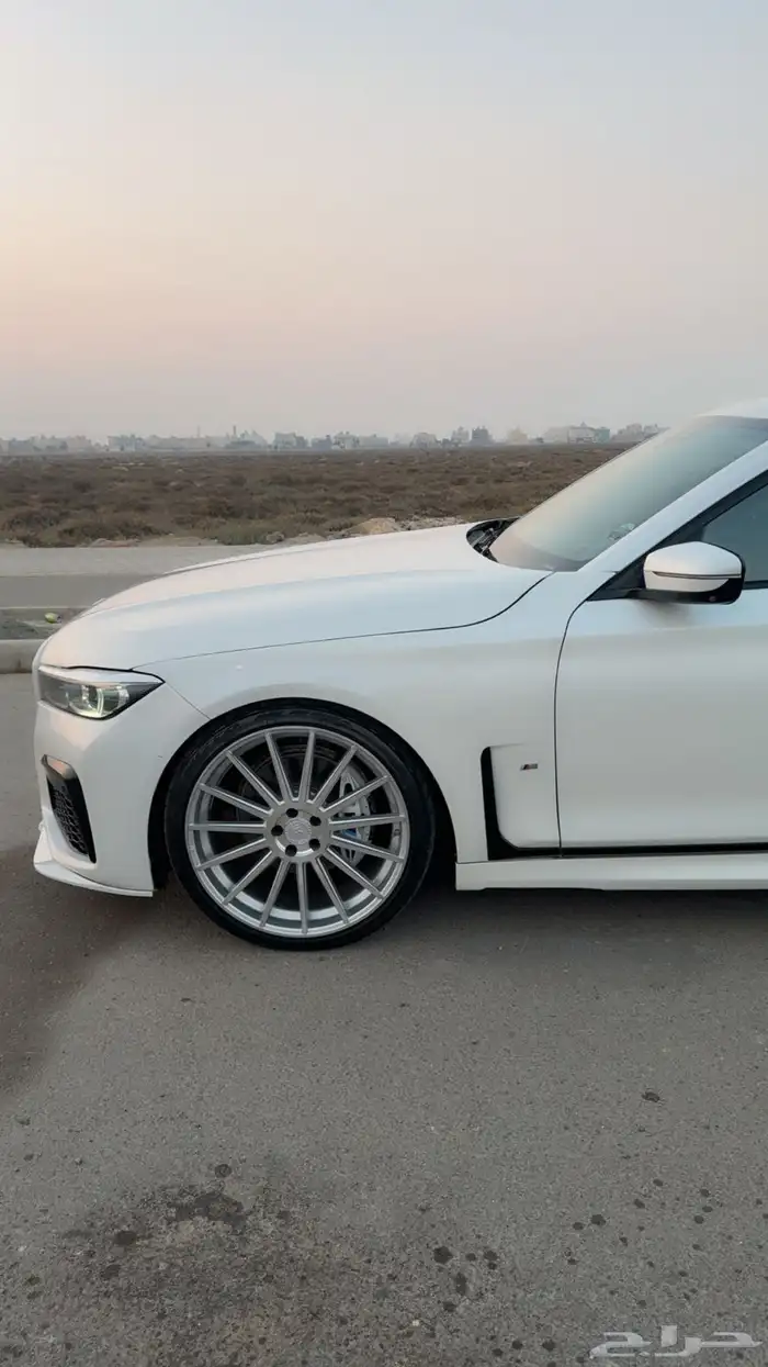 BMW 740 معدل ام بور اصلي الوحيد بالمملكه 4