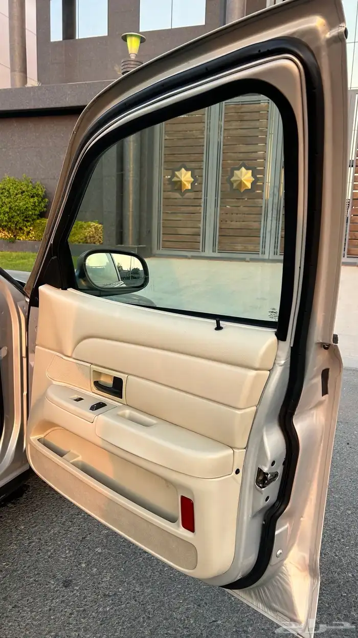 فورد كراون فكتوريا (2012) 11