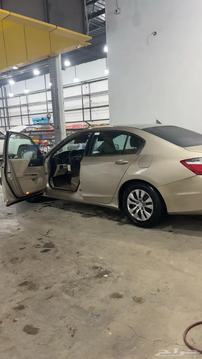 هوندا اكورد 2013 نظيف 3