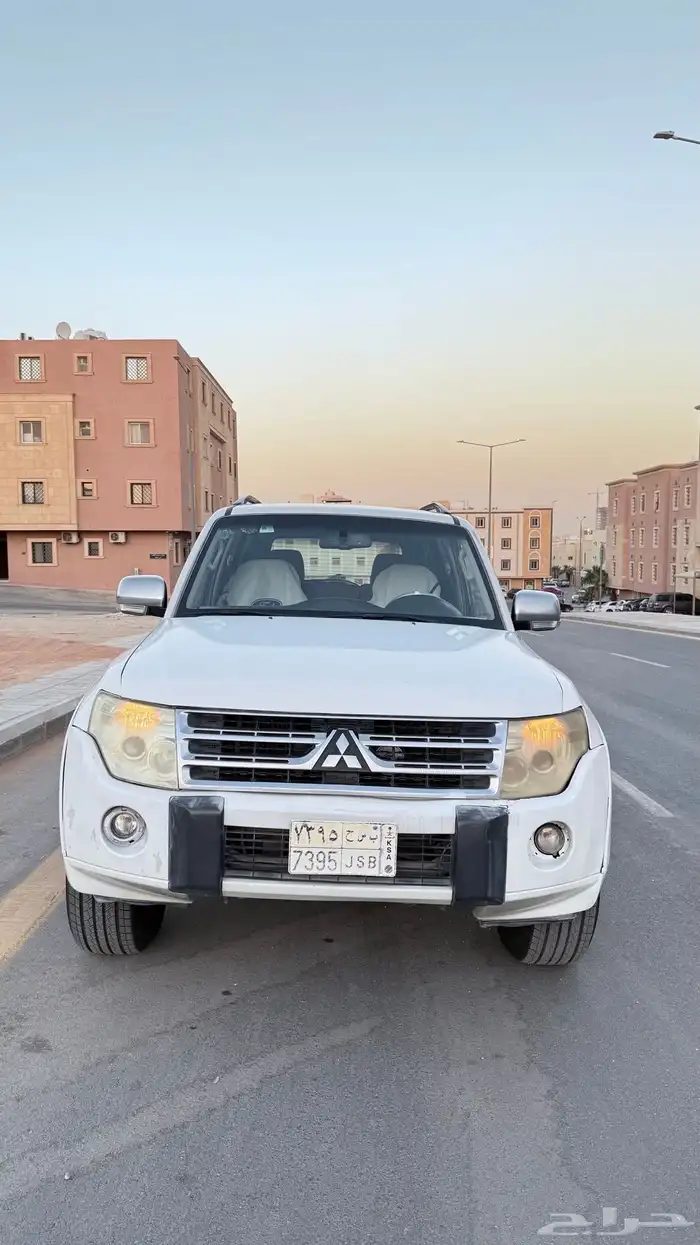 مستبيشي باجيرو 2010 6