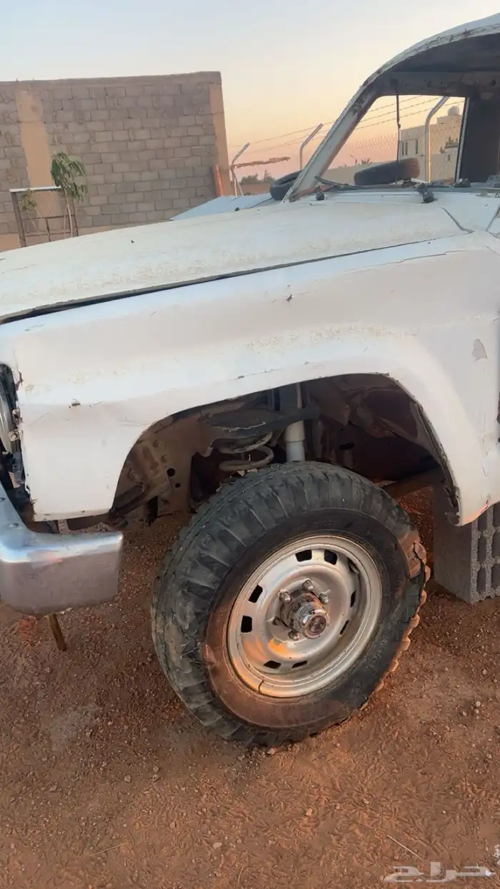 قطع بدي باترول 88 97 0