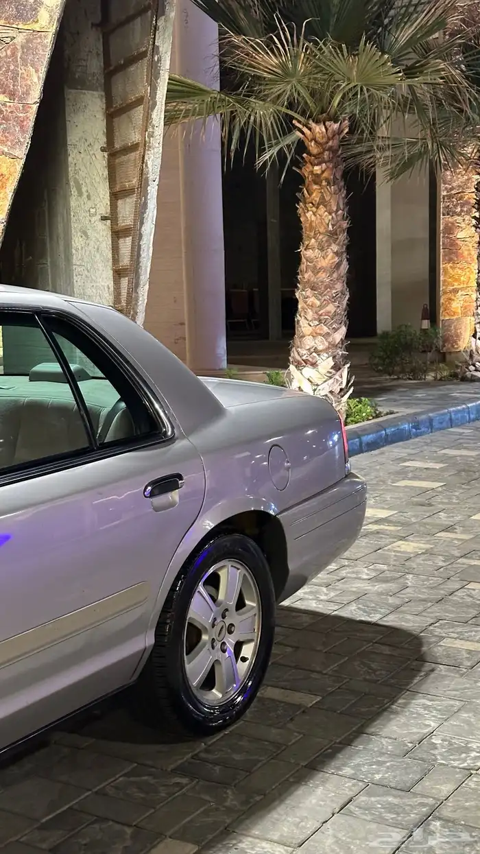 فورد كراون فكتوريا وكاله 1