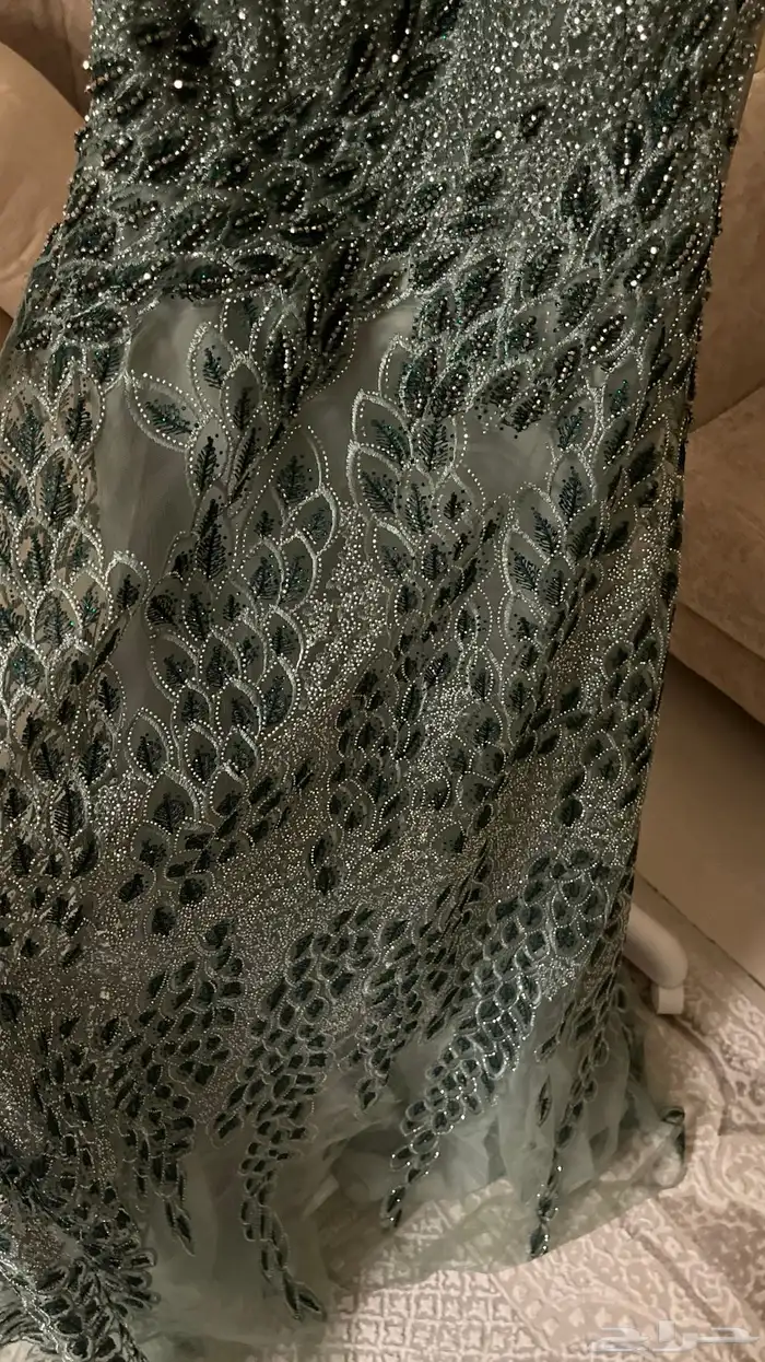 فستان للبيع 600 ريال 0