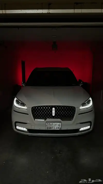 لينكون افياتور بريزيدنشيال 2022 index