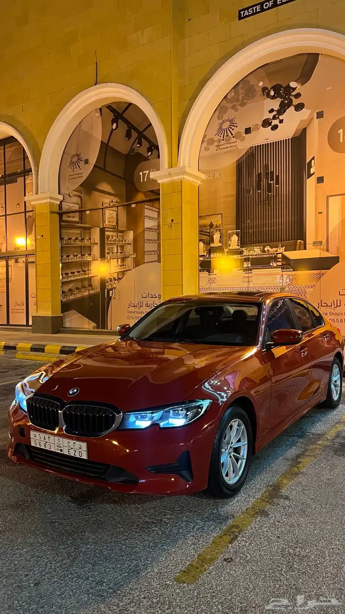 للبيع بي ام 320i 2021 0