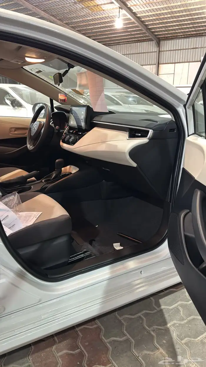 تويوتا كورلا XLI المطور فتحة بنزين 2025 8