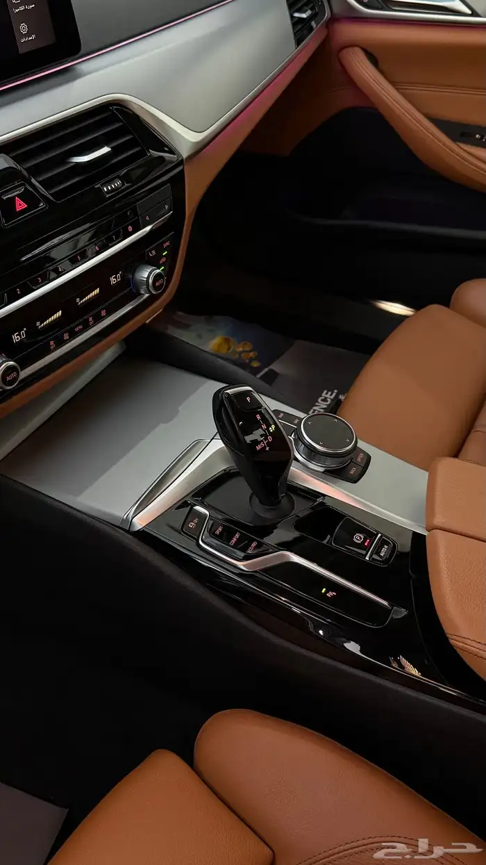 bmw 520i 2023 سيارة نظيفة بسعر خاص 3