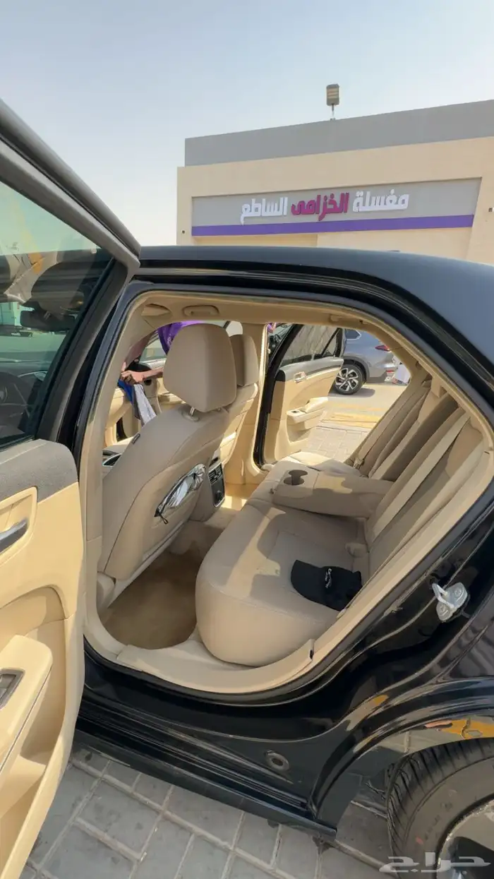 كرايزلر C300 2014 11