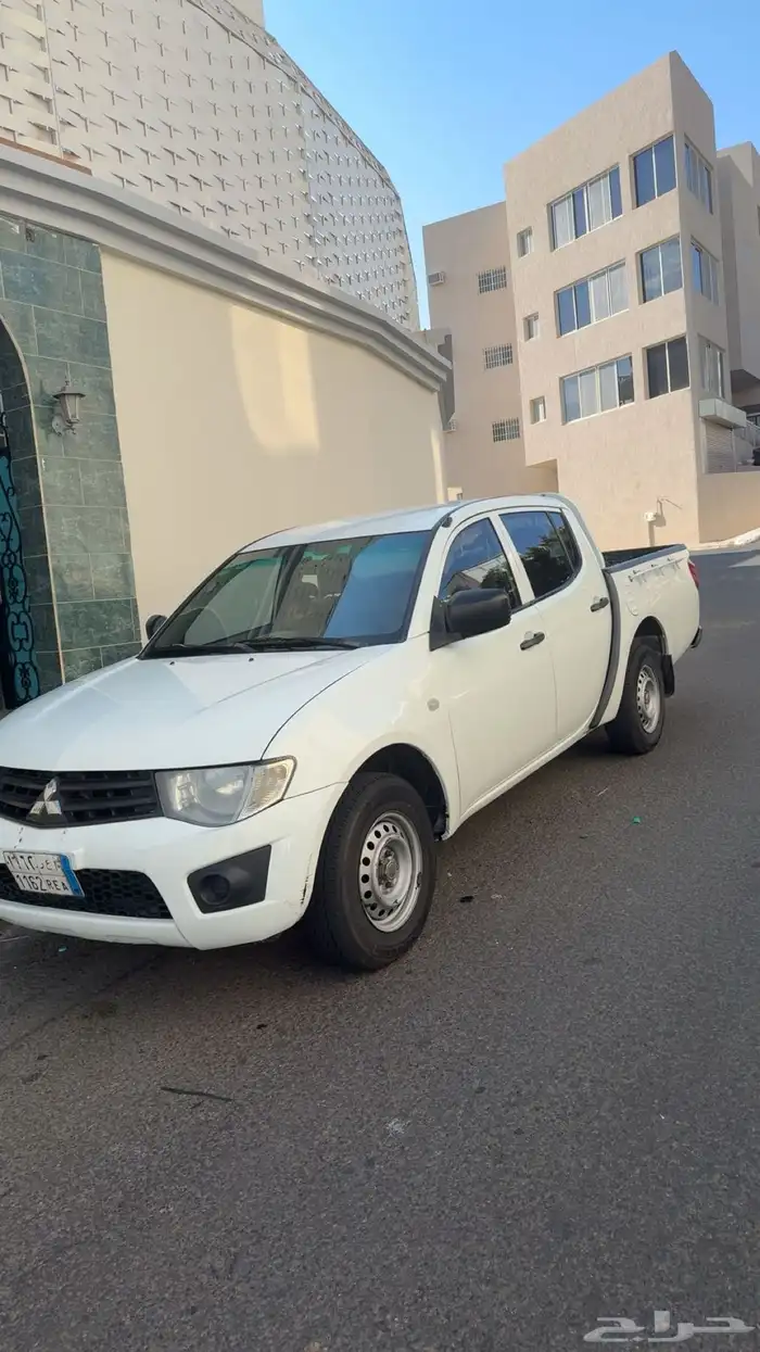 مستبيشي 2011 للبيع اقبل البدل المناسب 1