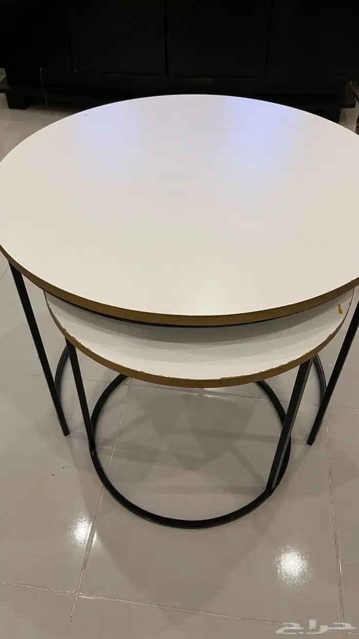 طاولة تلفزيون 4