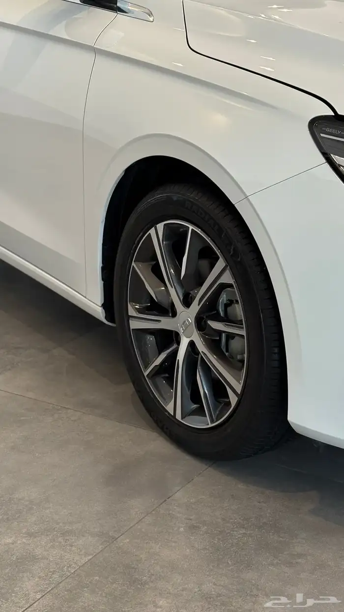 جيلي اميقراند الفل 2025 بسعر مميز لأصحاب الكاش 2