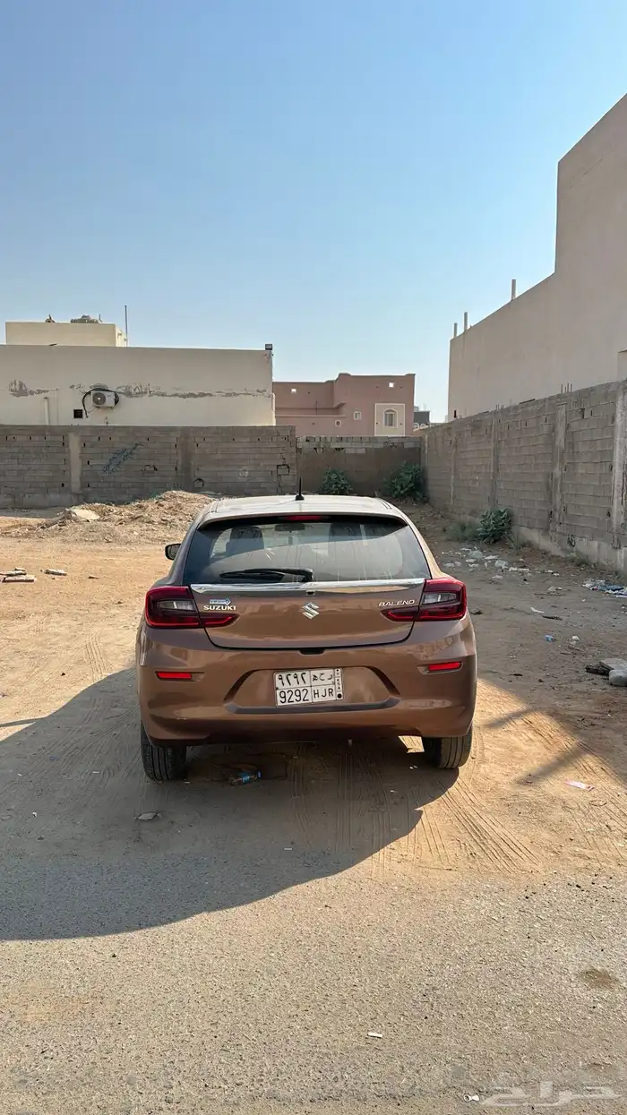 سوزوكي بالينو 2023 1