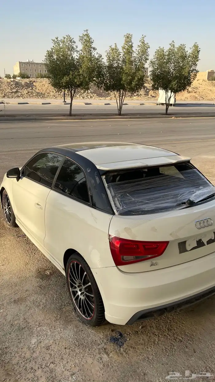اودي a1 اي 1 2012 3
